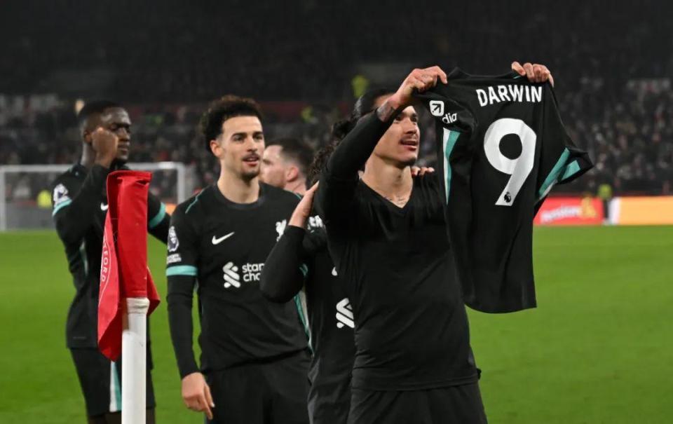 利物浦全力留住科纳特，格伊可能被取代，科纳特状态下滑，但球队仍视其为关键球员。