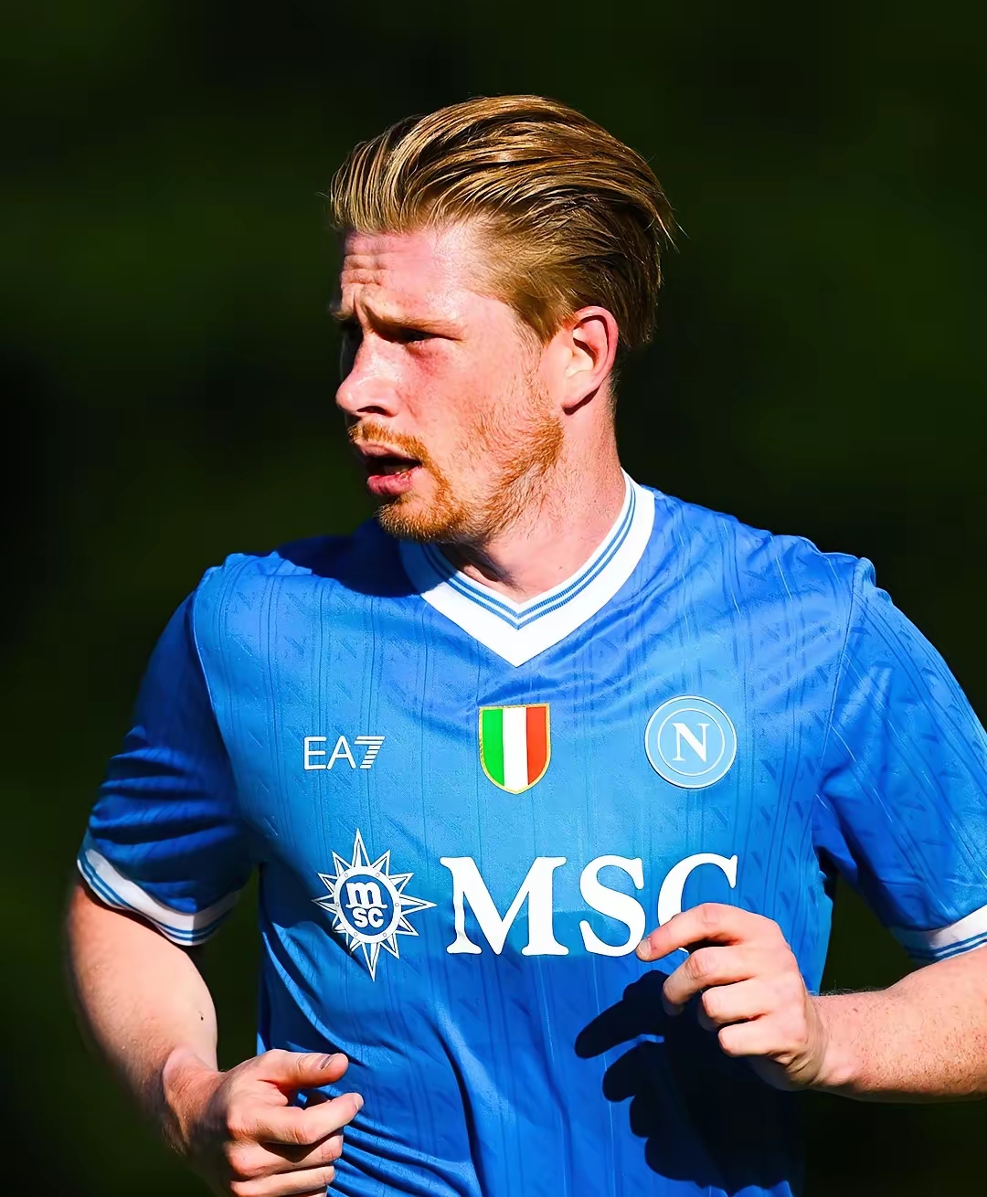 篮球NBA裁判承认关键球判罚存在问题