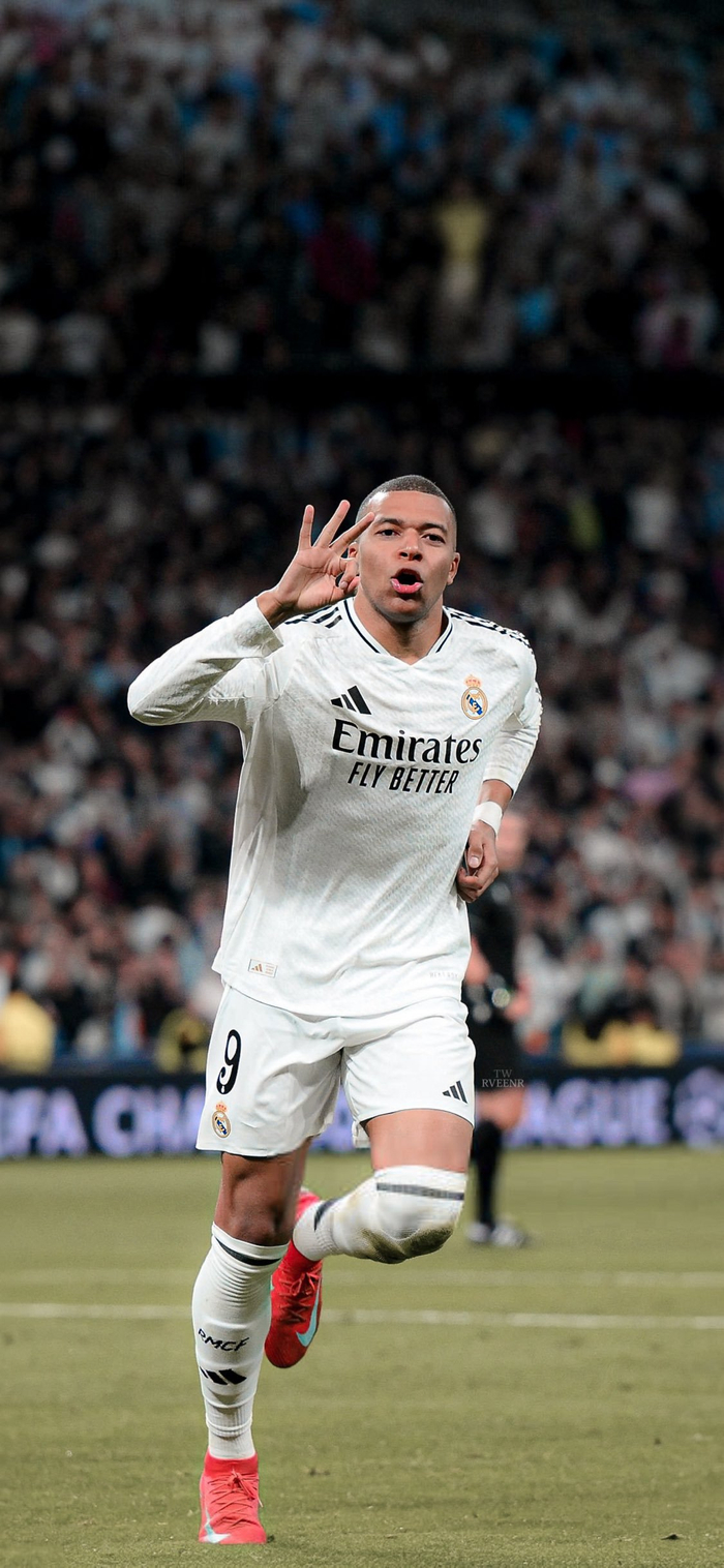 国安客场绝平深圳队