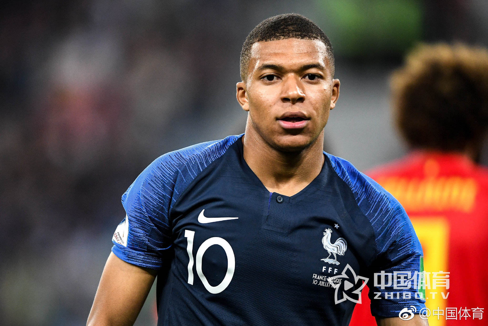 湖人队这赛季打关键球挺稳啊！